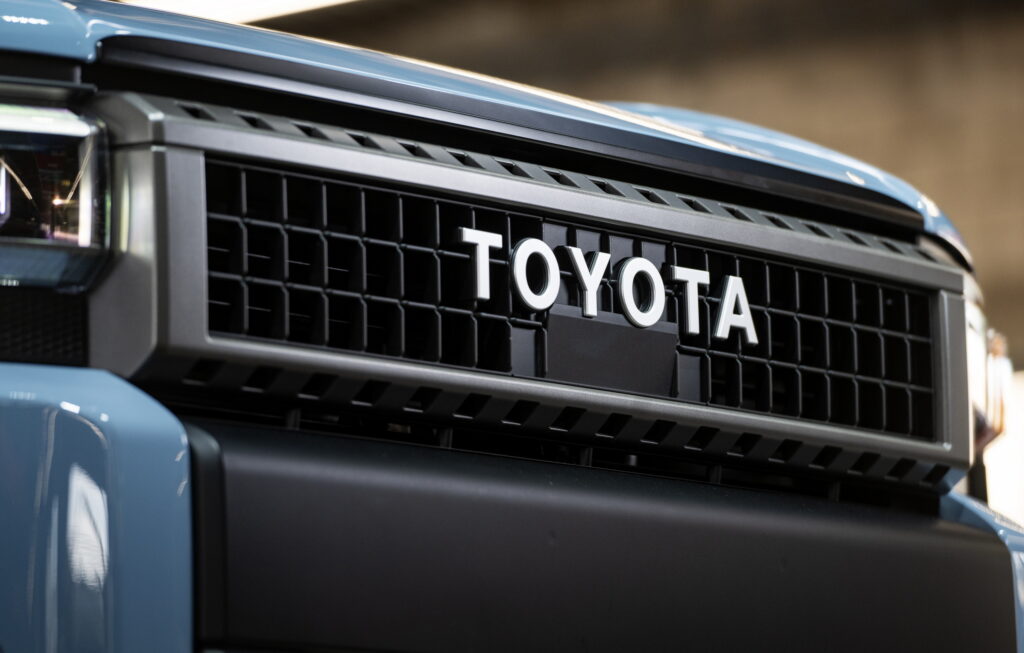 Toyota_Land_Cruiser 2024 (17)