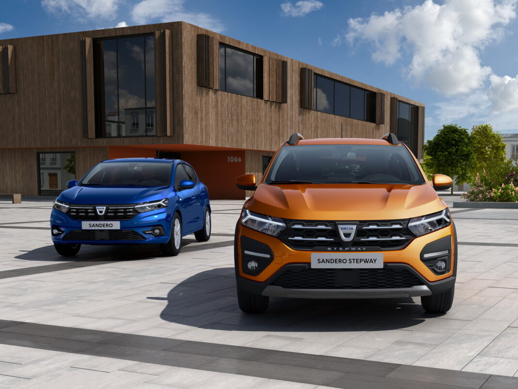 2021-Dacia-Sandero-Logan-03