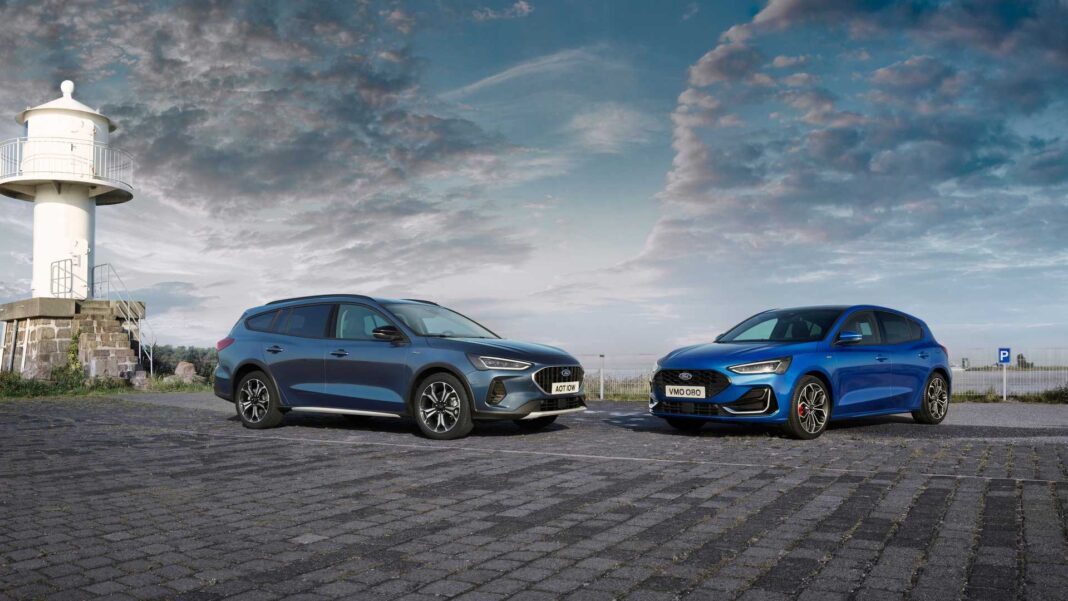 2022-ford-focus-active-and-st-line