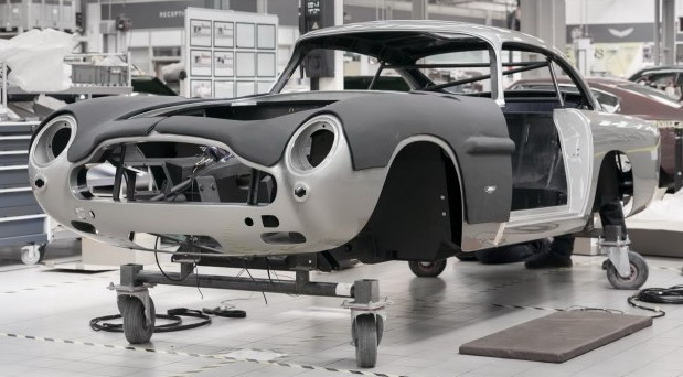 203558-aston-martin-db5-11