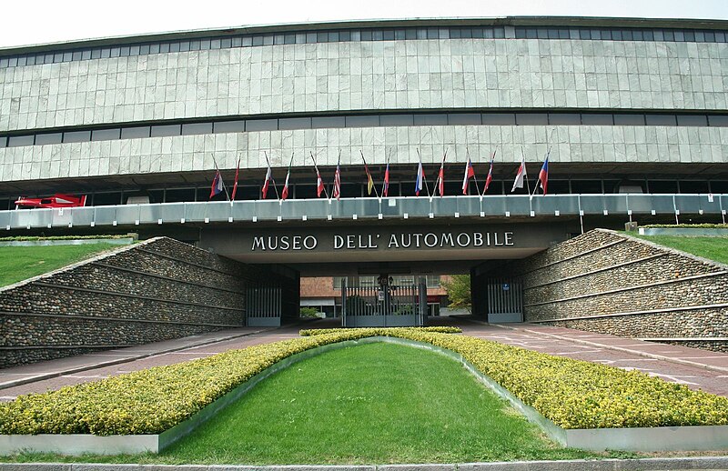 File:Museo Nazionale dell Automobile.jpg