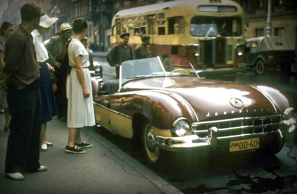 Leningrad-by-A.D.Babich_03