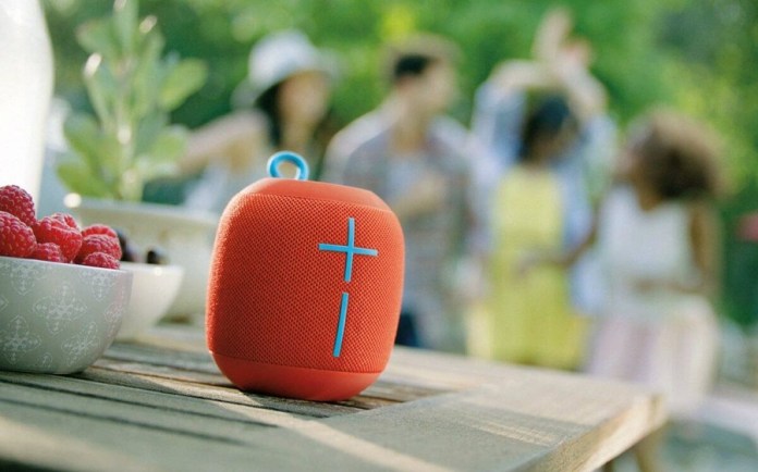 Logitech-vodootporni-zvucnik