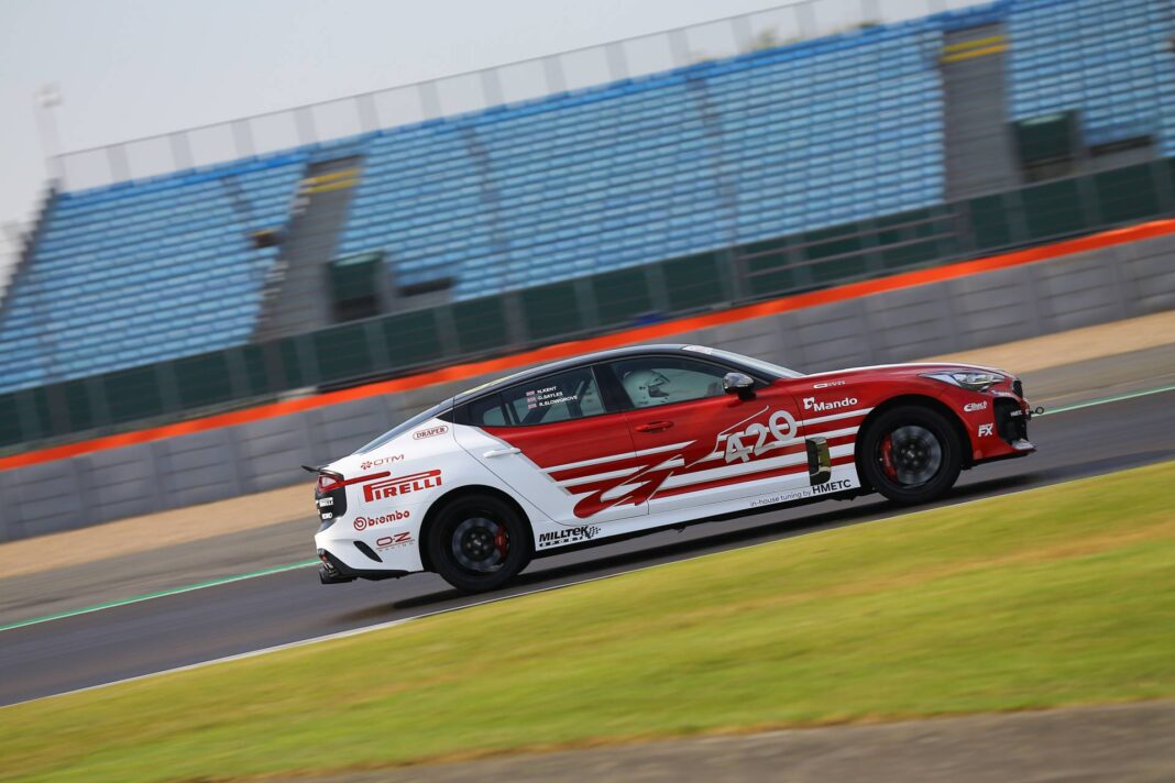 kia-stinger-gt420-track-day-car-150
