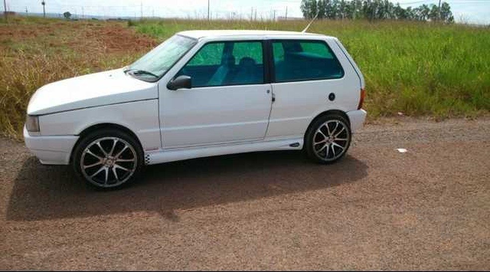 Uno antes de ser transformado em 'LamborgUno' (Foto: Arquivo Pessoal)