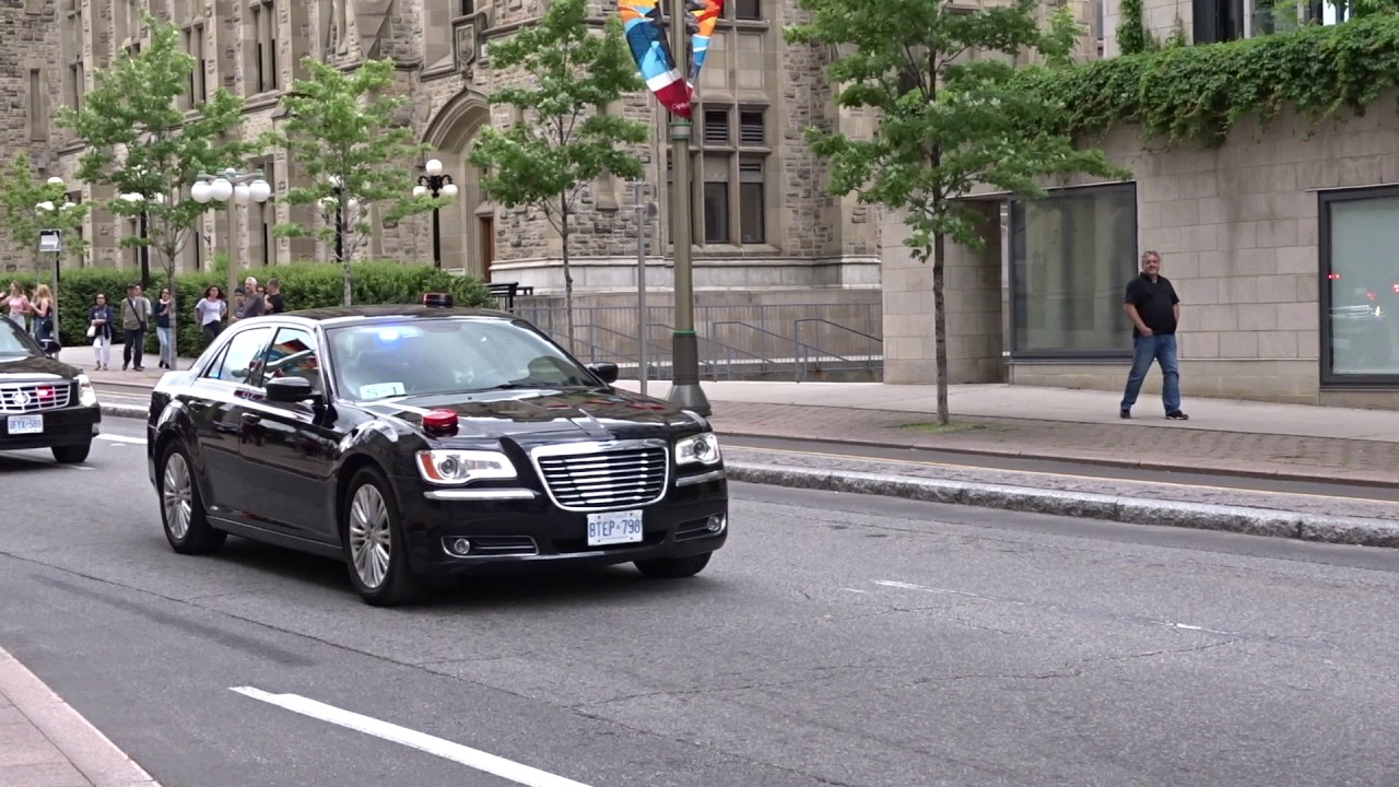 Italy Prime Minsiter Paolo Gentiloni Silveri Motorcade-Ottawa-2017 - YouTube