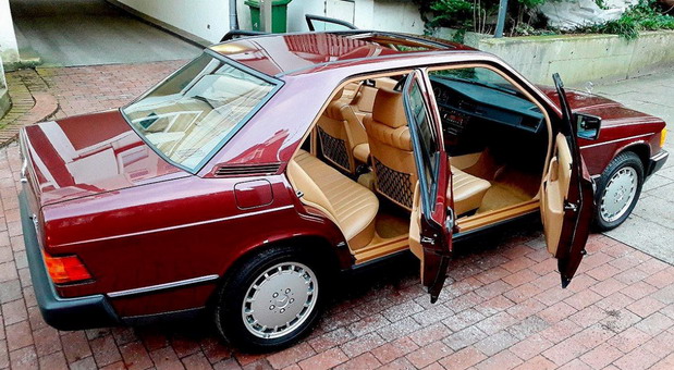 Mercedes 190E