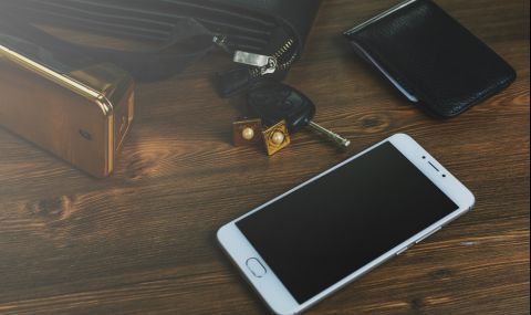 paricnik-telefon-klucevi