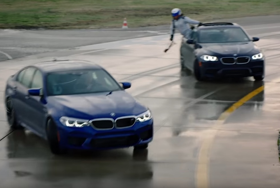 polnenje-rezervoar-vo-dvizenje