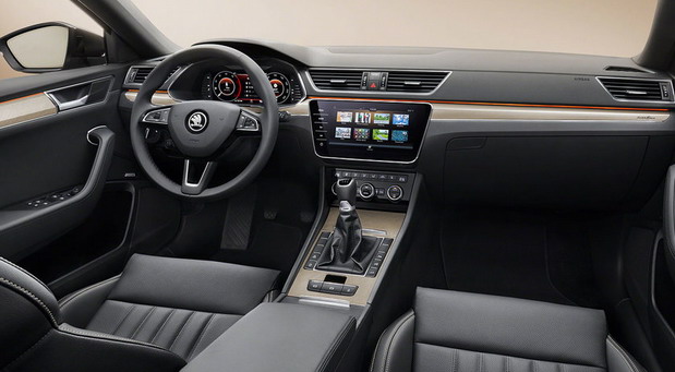 Å koda Superb Facelift