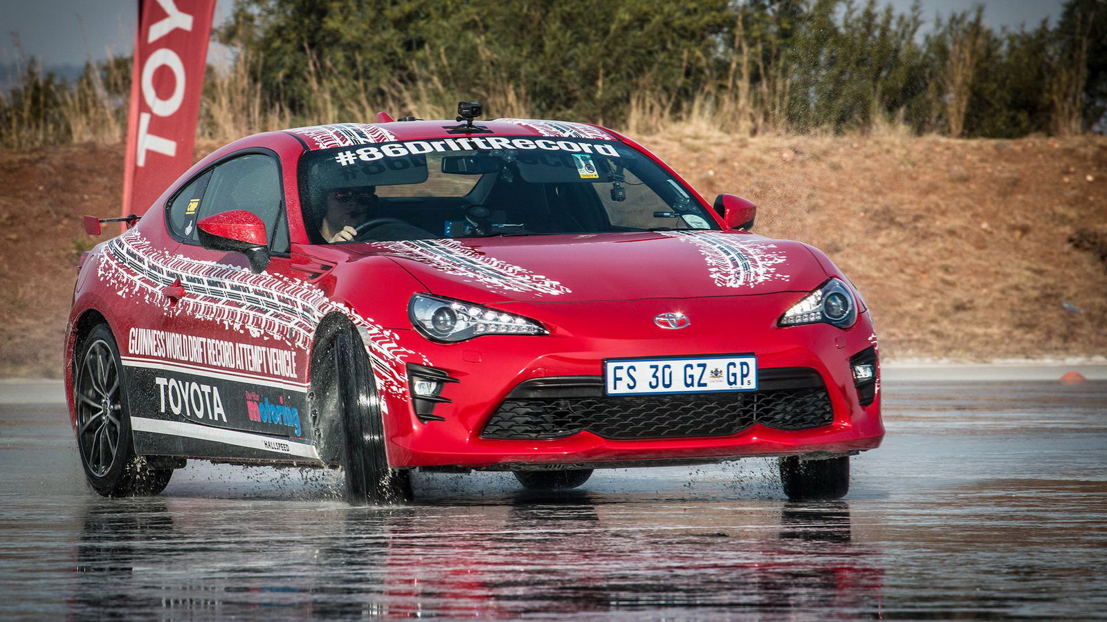 toyota-86-south-africa-drift-world-record-2