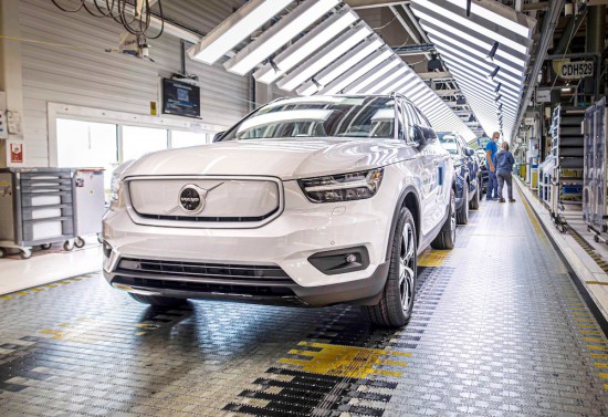 volvo-xc40-recharge-1