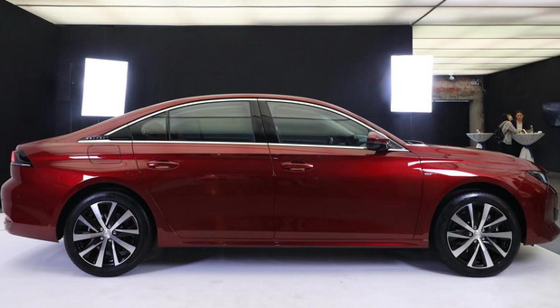 Peugeot 508L