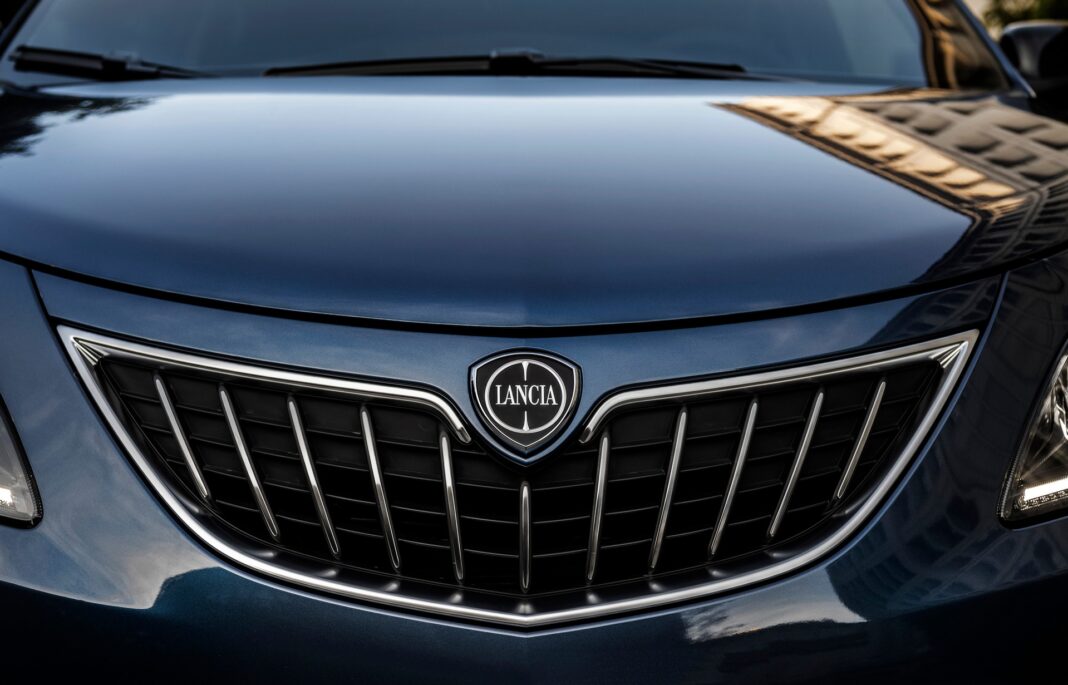 Lancia-Ypsilon-9