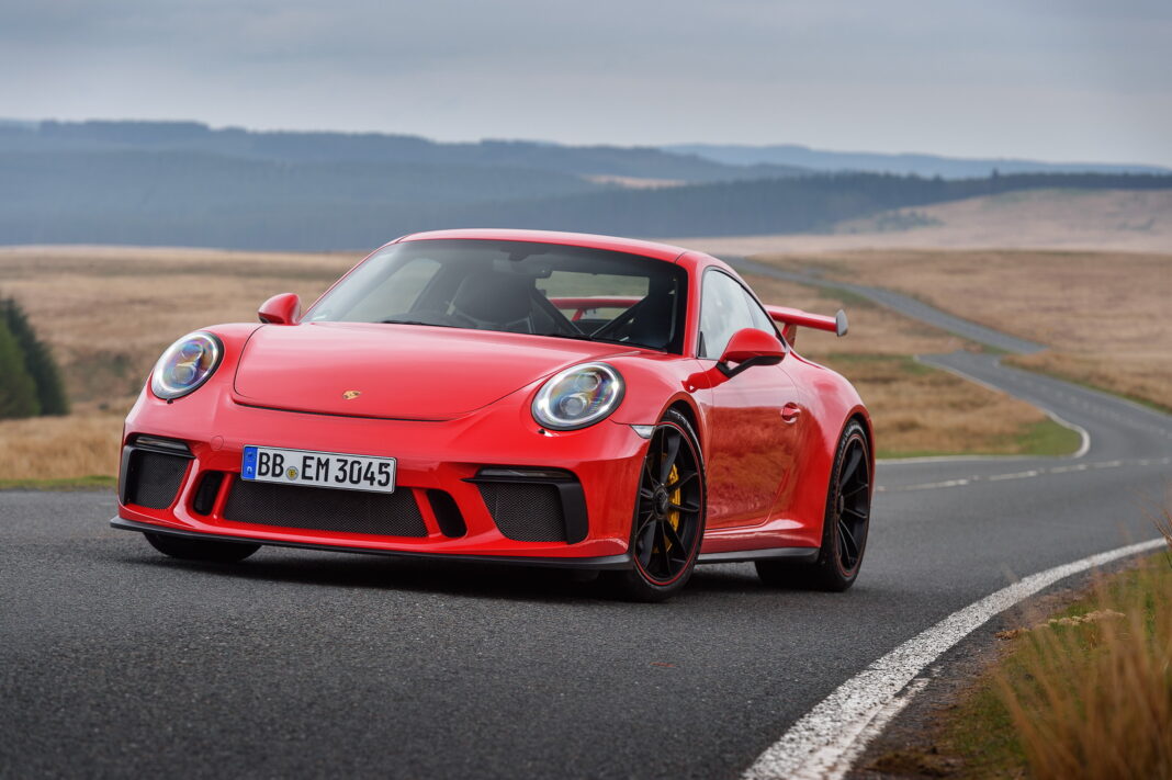Porsche-911GT3-05