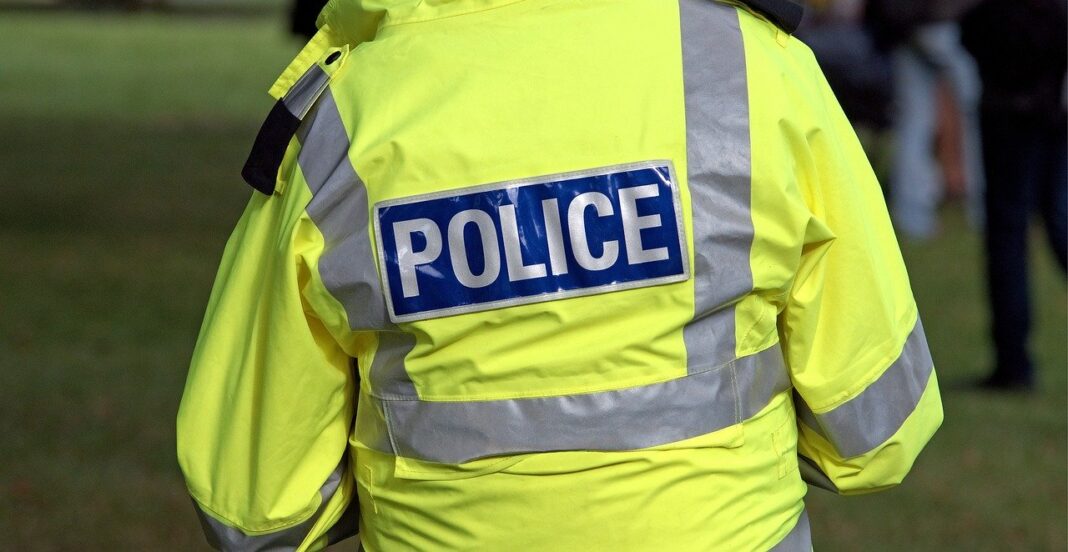 police-1665104_1280-1