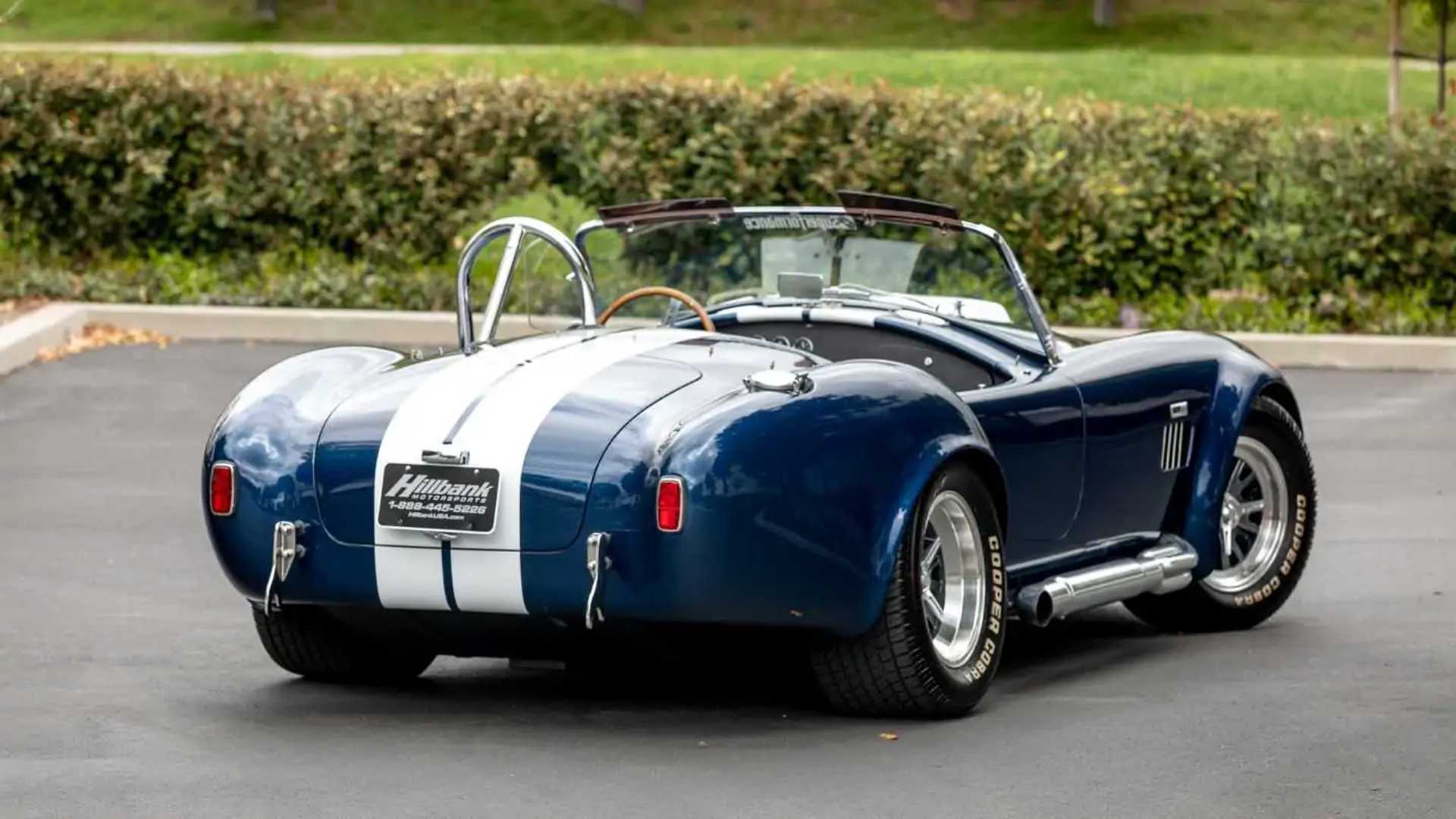 Shelby Cobra 427 Used In 'Ford V Ferrari' Filming - 4506831